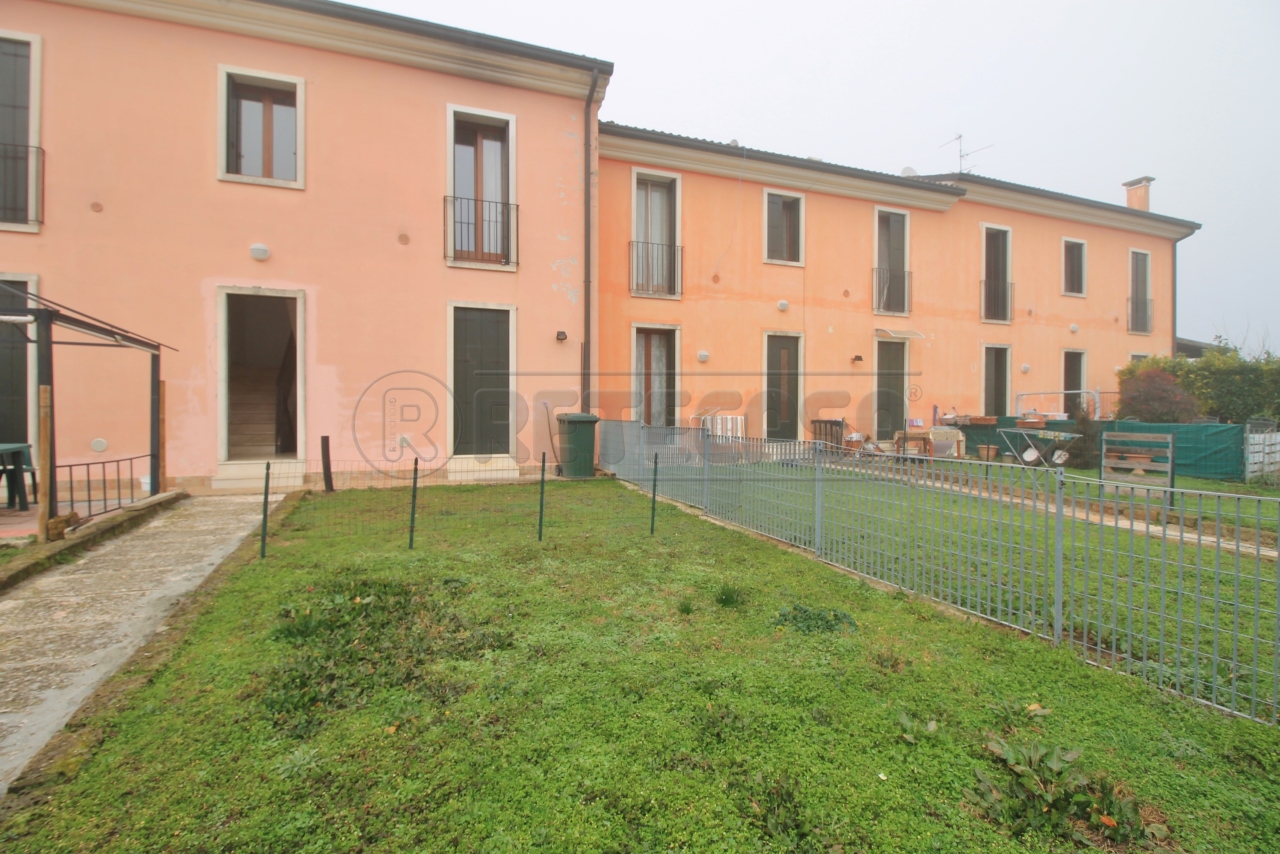 Appartamento in vendita a Orgiano, 3 locali, prezzo € 65.000 | PortaleAgenzieImmobiliari.it