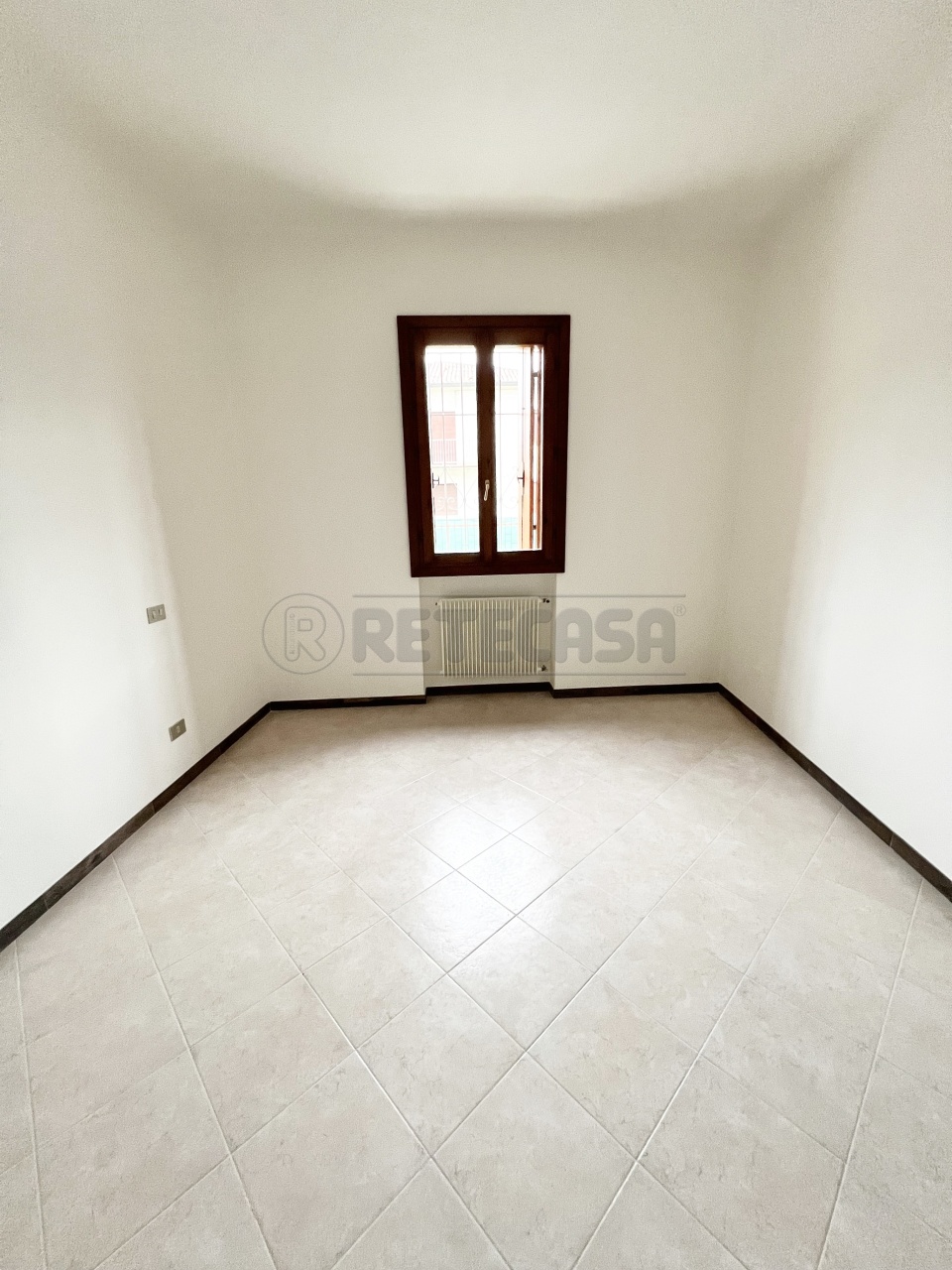 Appartamento in vendita a Caldogno, 5 locali, prezzo € 83.000 | PortaleAgenzieImmobiliari.it