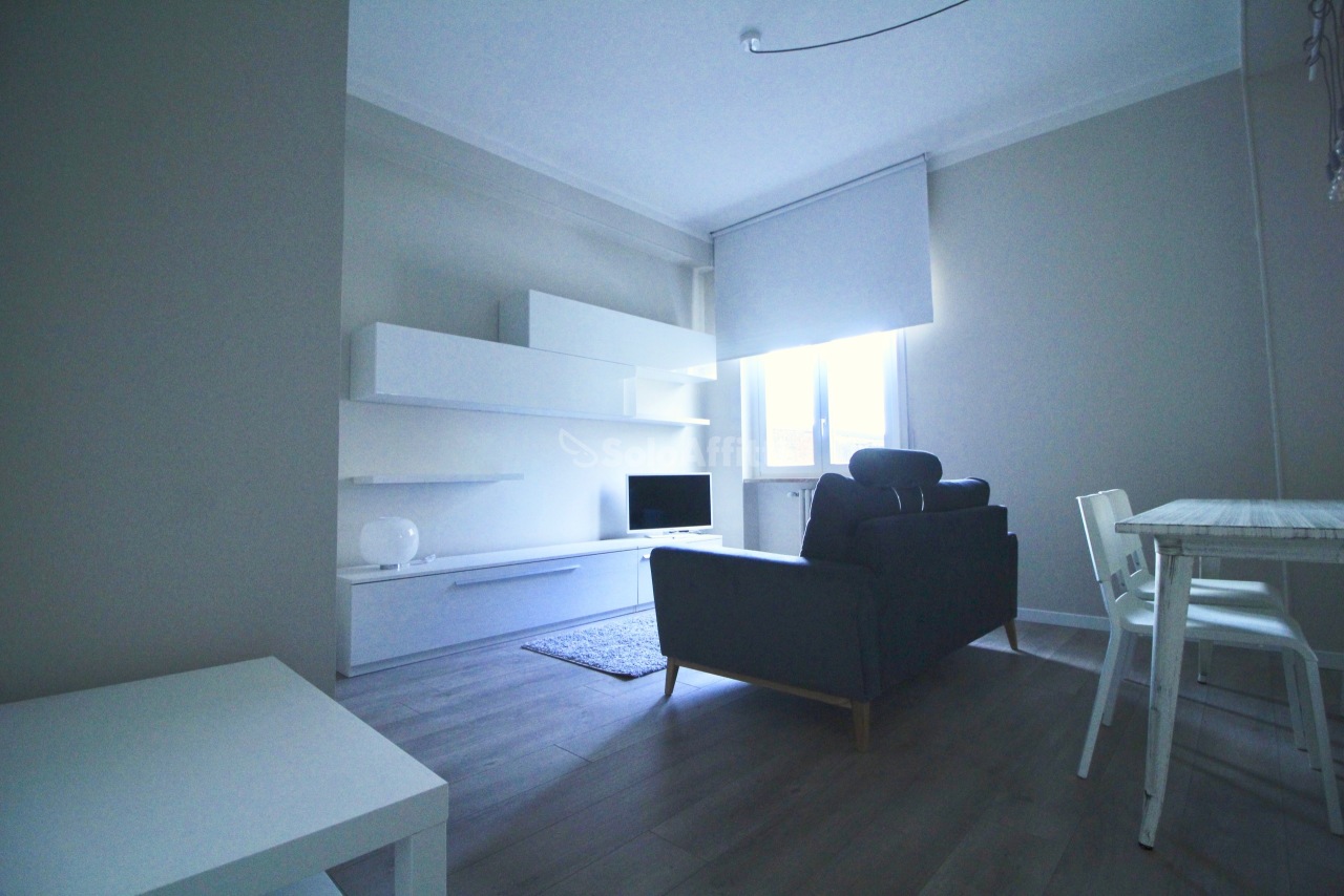 Appartamento in affitto a Novara, 3 locali, prezzo € 800 | CambioCasa.it