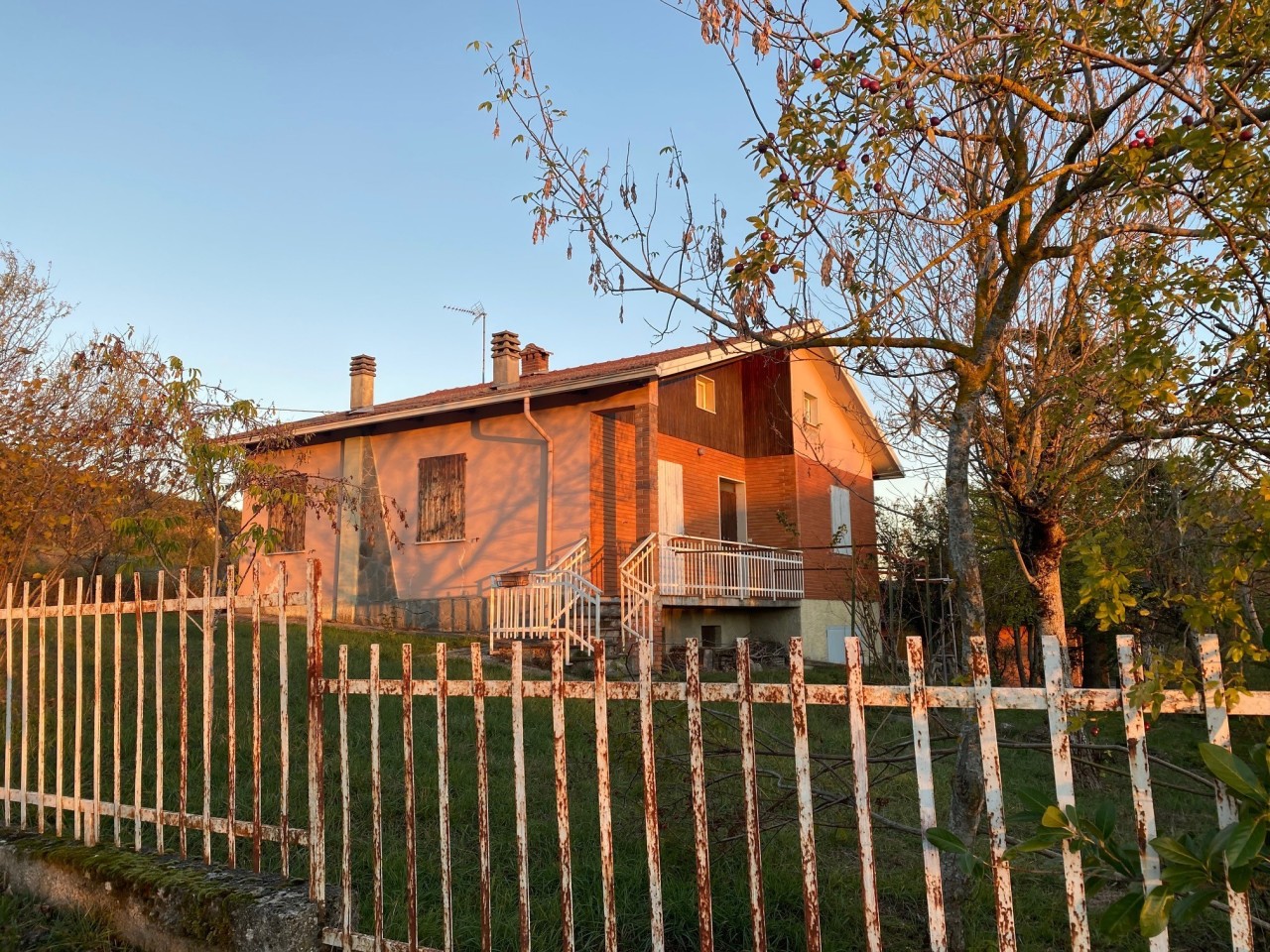 Villa in vendita a Terenzo, 3 locali, prezzo € 125.000 | PortaleAgenzieImmobiliari.it