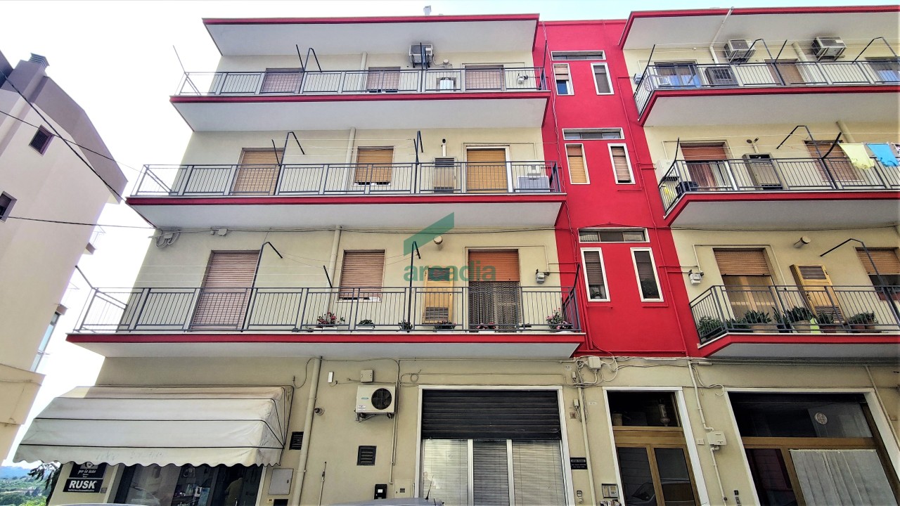Appartamento in vendita a Noci, 4 locali, prezzo € 60.000 | PortaleAgenzieImmobiliari.it