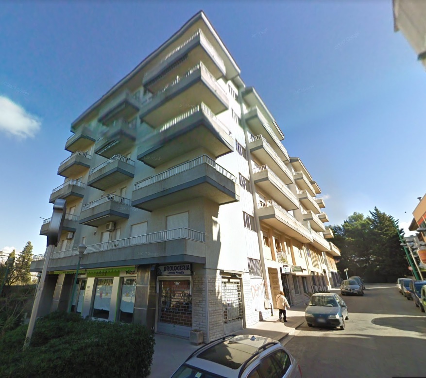 Appartamento in vendita a Modica, 5 locali, prezzo € 120.000 | PortaleAgenzieImmobiliari.it