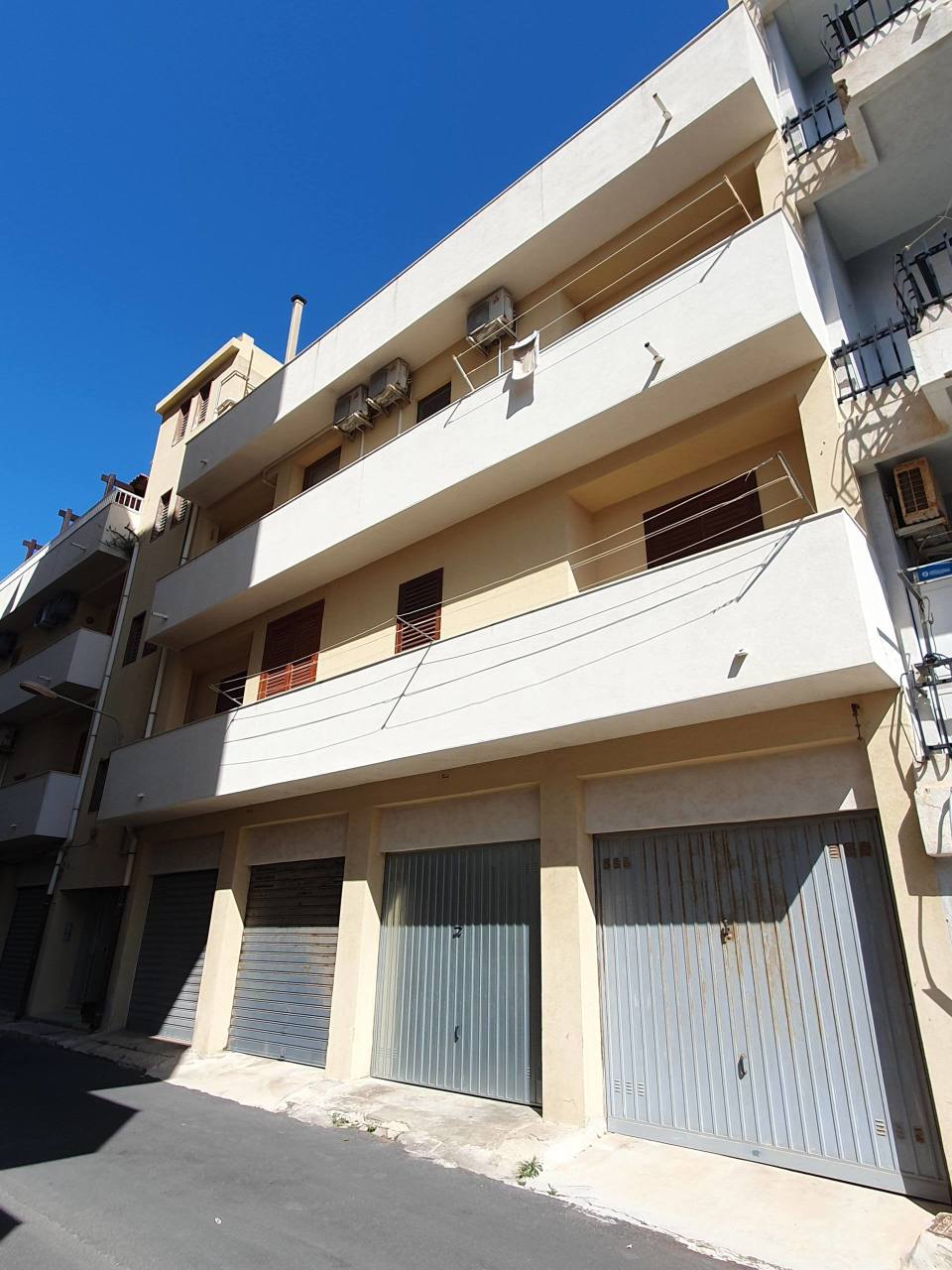 Appartamento in vendita a Pozzallo, 4 locali, prezzo € 145.000 | PortaleAgenzieImmobiliari.it