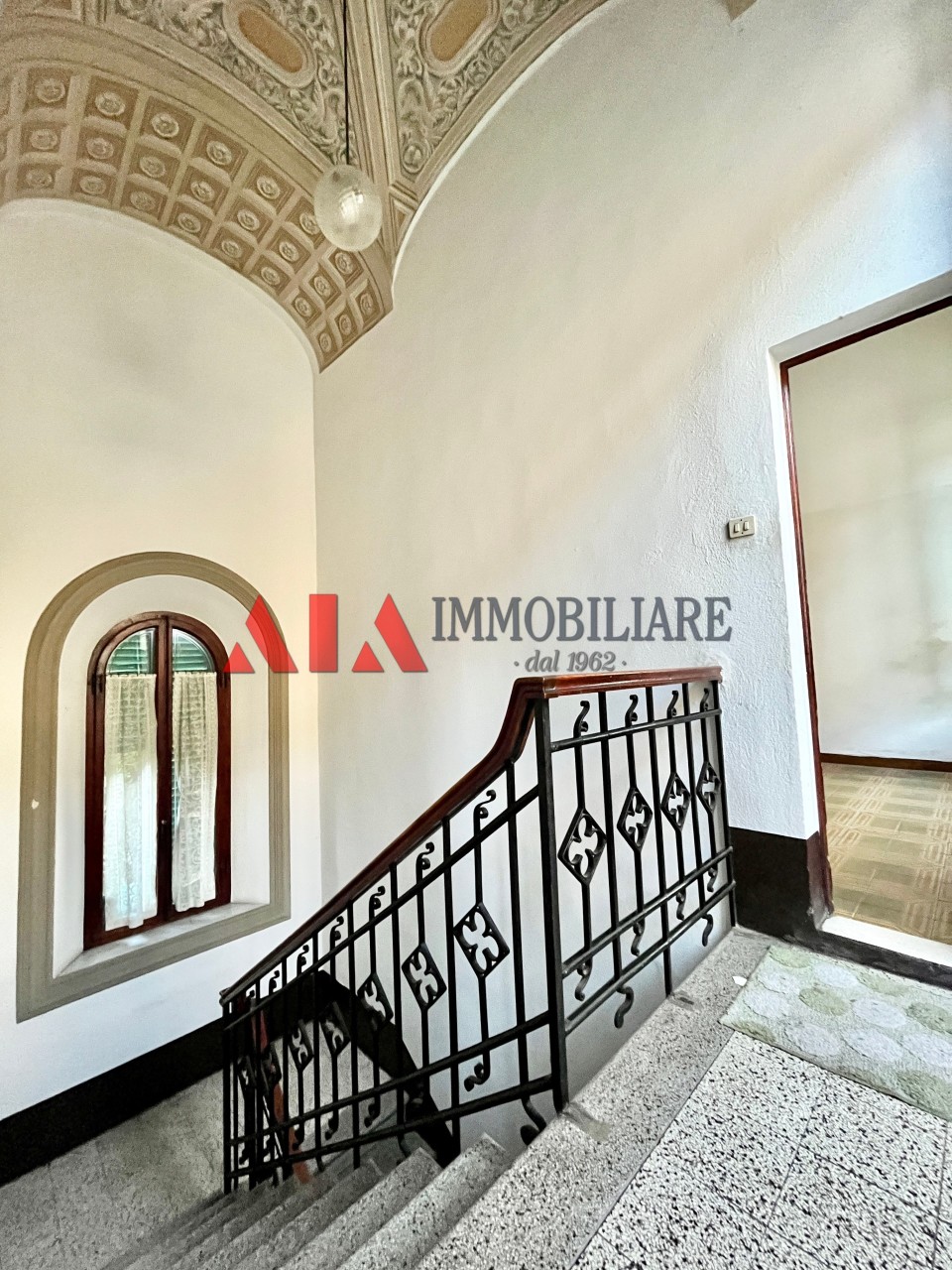 Appartamento in vendita a Calcinaia, 7 locali, prezzo € 80.000 | PortaleAgenzieImmobiliari.it