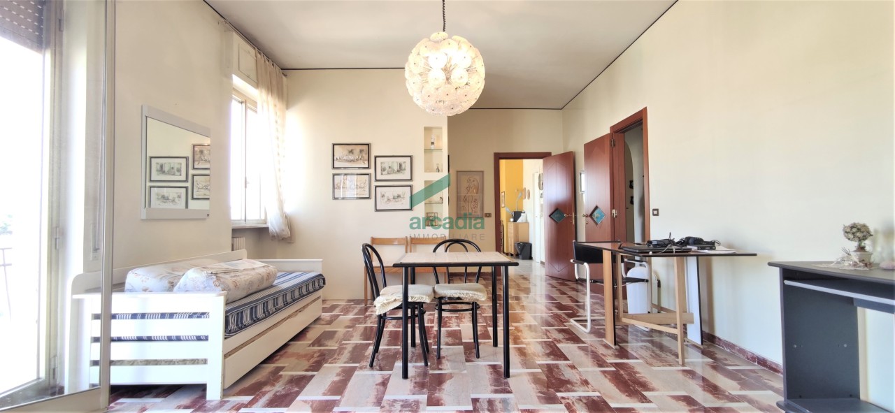 Appartamento in vendita a Turi, 5 locali, prezzo € 73.000 | PortaleAgenzieImmobiliari.it