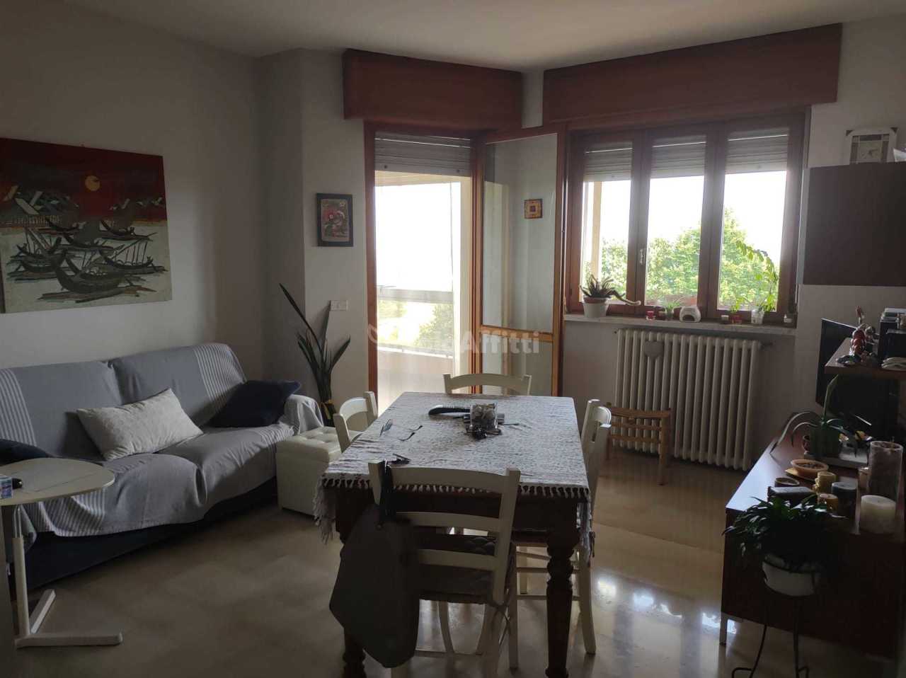 Appartamento in affitto a Cuorgnè, 2 locali, prezzo € 450 | CambioCasa.it