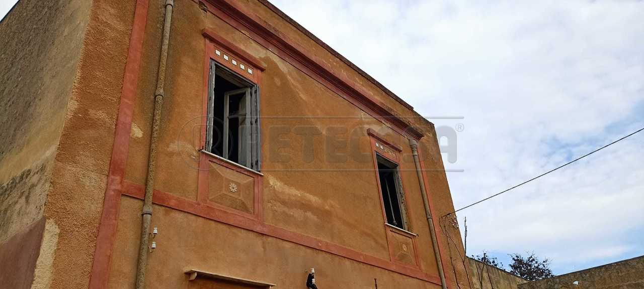 Rustico / Casale in vendita a Petrosino, 7 locali, Trattative riservate | PortaleAgenzieImmobiliari.it