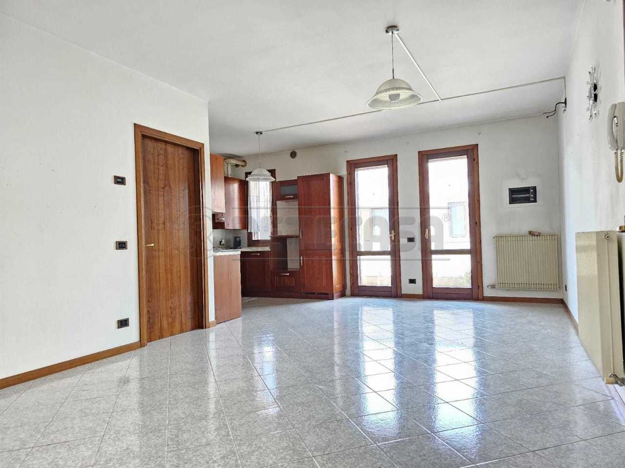 Appartamento in vendita a Preganziol, 4 locali, prezzo € 138.000 | CambioCasa.it