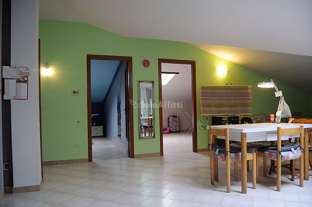 Appartamento in affitto a Brandizzo, 3 locali, prezzo € 350 | PortaleAgenzieImmobiliari.it
