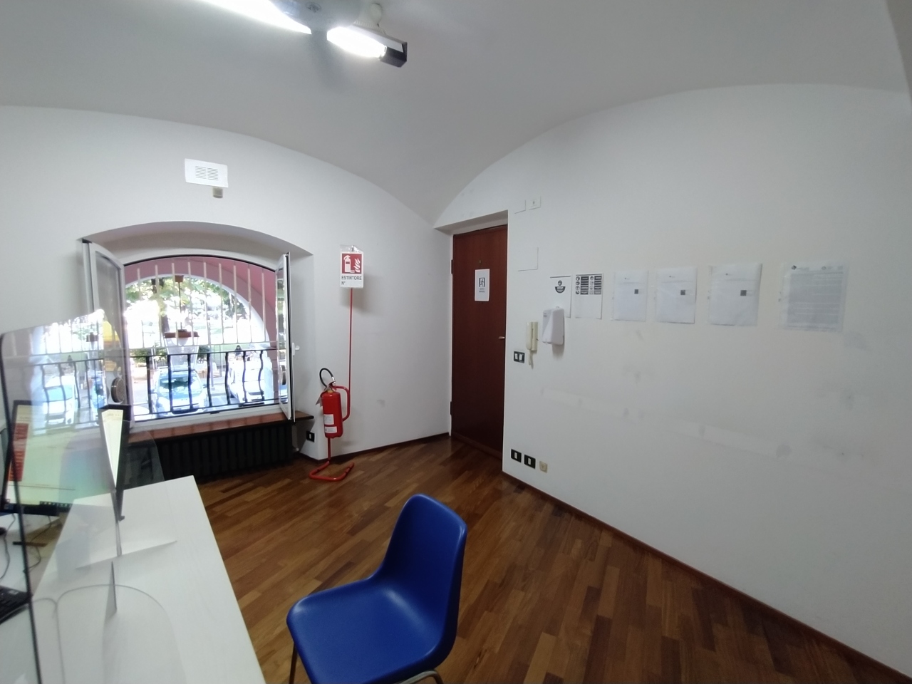 Ufficio / Studio in vendita a Savona, 4 locali, prezzo € 160.000 | PortaleAgenzieImmobiliari.it