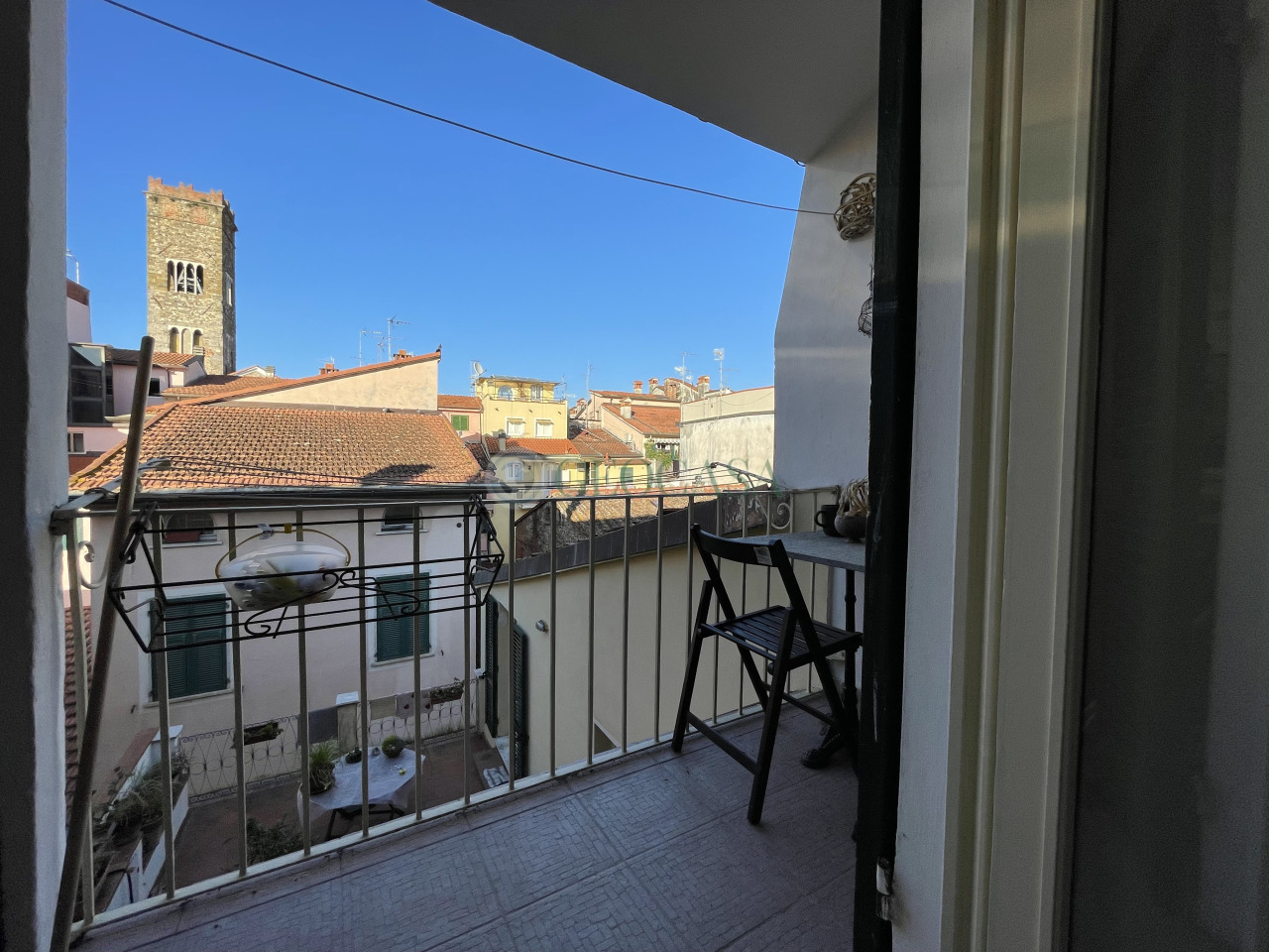Appartamento in vendita a Sarzana, 4 locali, prezzo € 134.000 | PortaleAgenzieImmobiliari.it