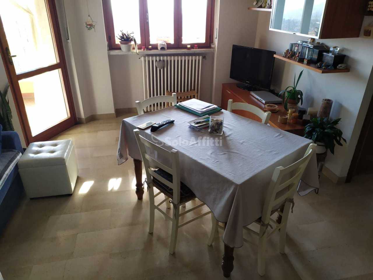 Appartamento in affitto a Cuorgnè, 2 locali, prezzo € 330 | CambioCasa.it