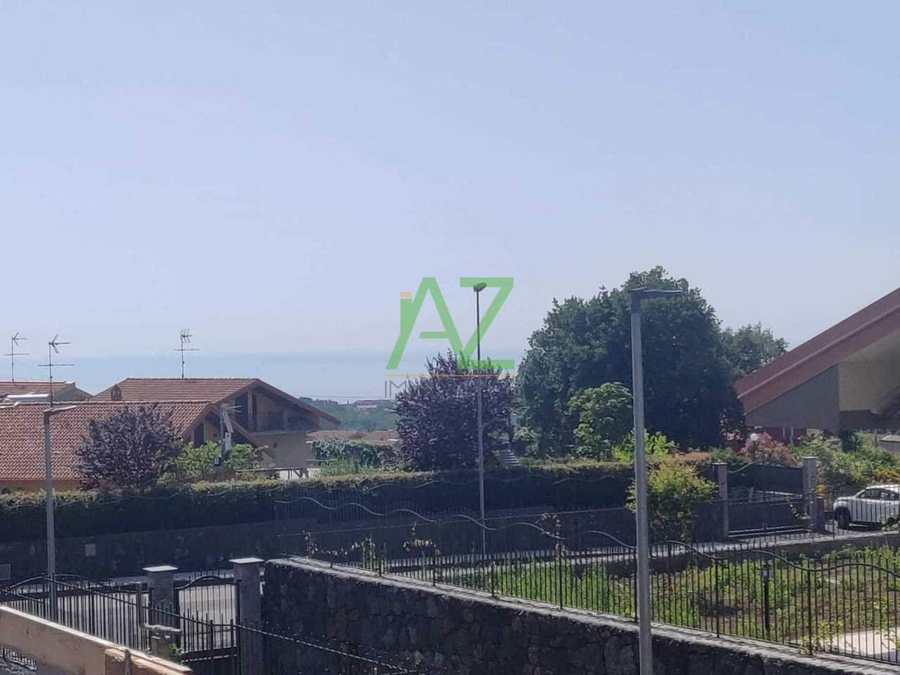 Villa in vendita a Aci Sant'Antonio, 6 locali, prezzo € 320.000 | PortaleAgenzieImmobiliari.it