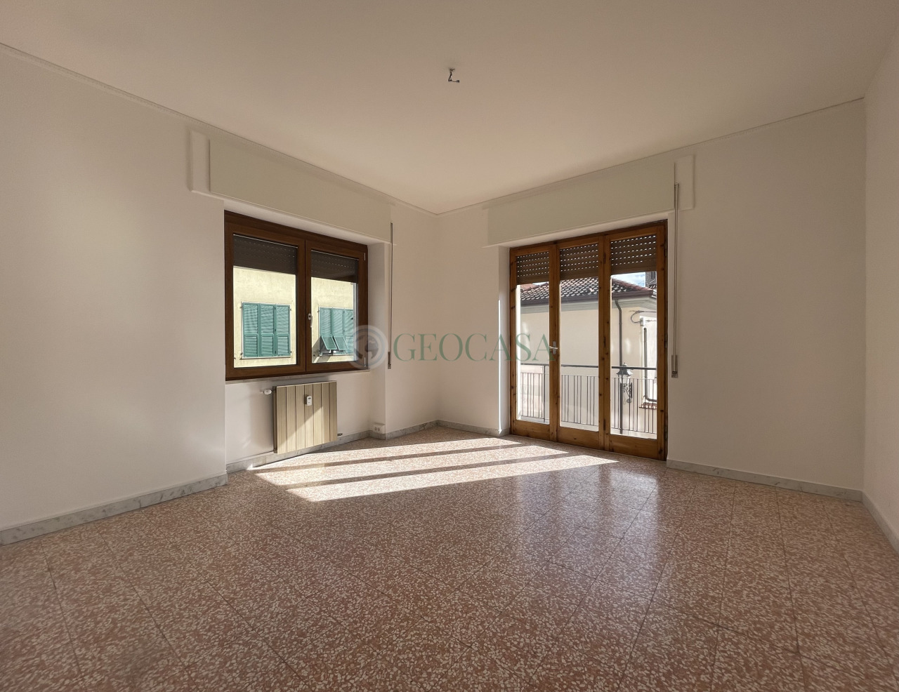 Appartamento in vendita a Sarzana, 4 locali, prezzo € 215.000 | PortaleAgenzieImmobiliari.it