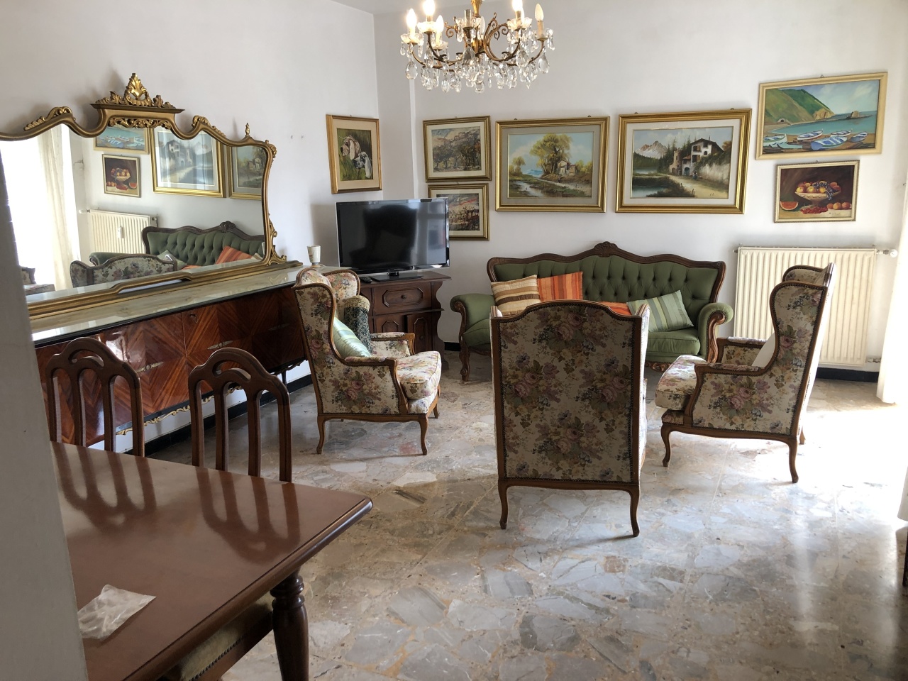 Appartamento in vendita a Sestri Levante, 6 locali, prezzo € 320.000 | CambioCasa.it