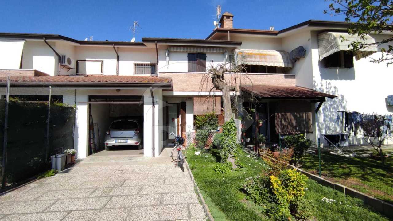 Villa in vendita a Fiscaglia, 6 locali, prezzo € 118.000 | PortaleAgenzieImmobiliari.it