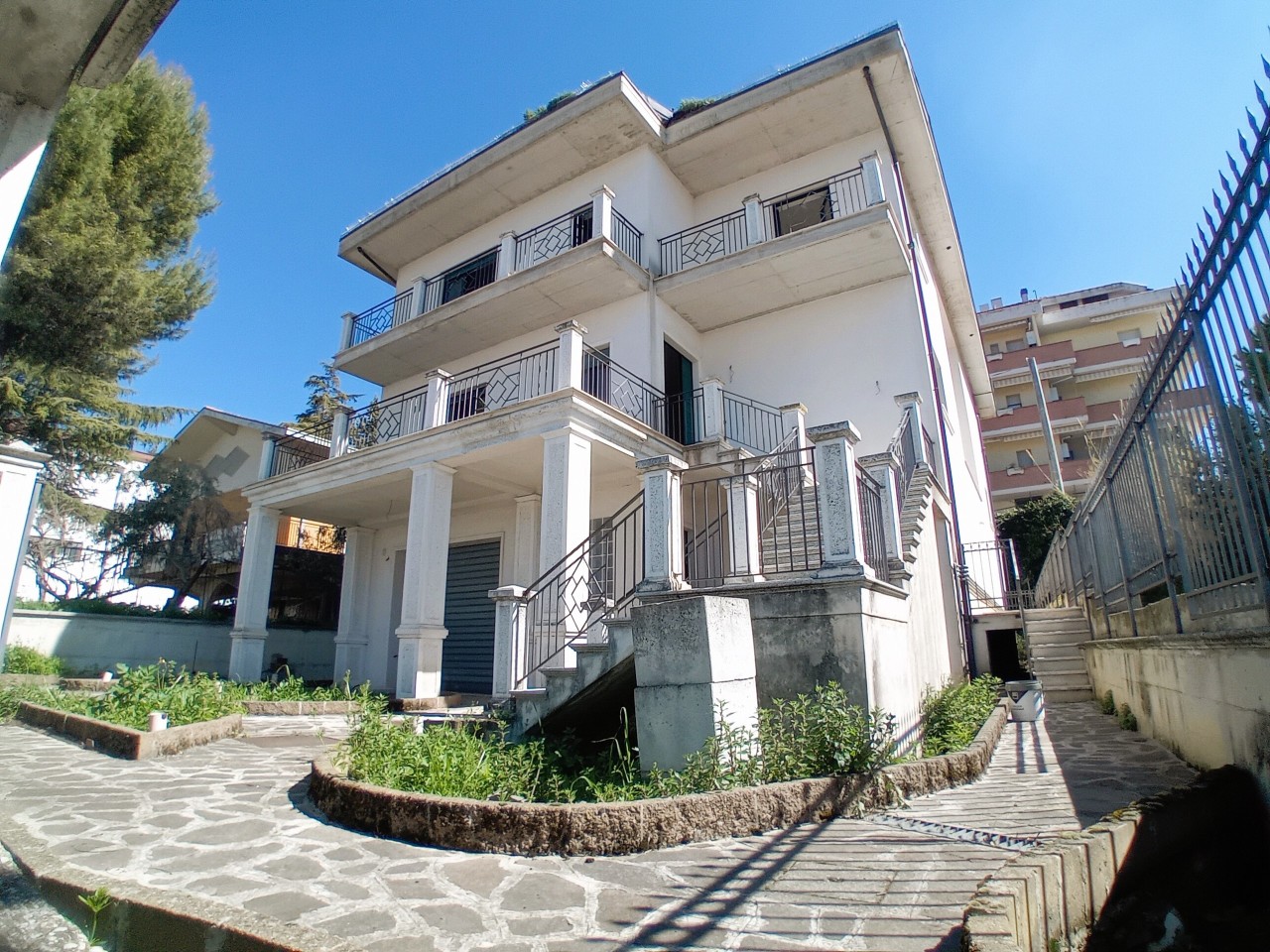 Villa in vendita a Chieti, 12 locali, prezzo € 550.000 | PortaleAgenzieImmobiliari.it