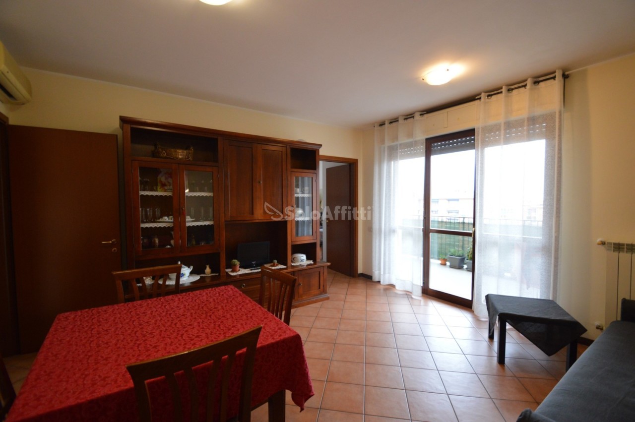 Appartamento in affitto a Rozzano, 3 locali, prezzo € 900 | PortaleAgenzieImmobiliari.it