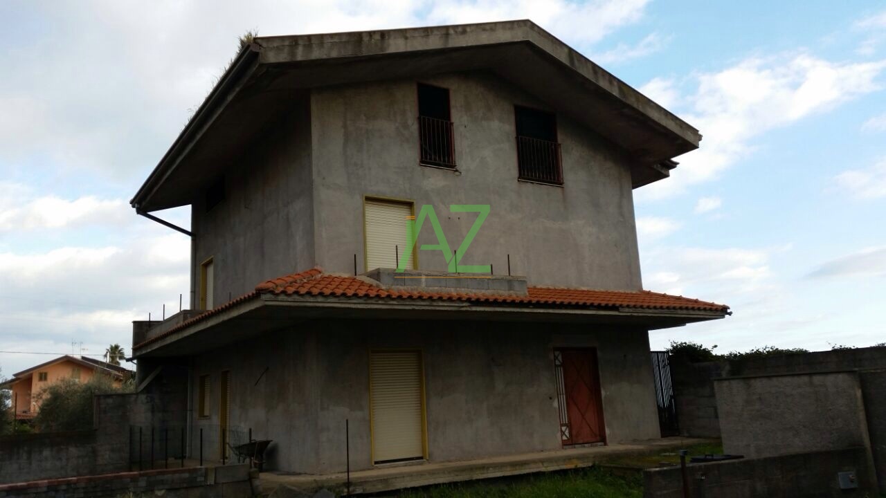 Appartamento in vendita a Mascalucia, 5 locali, prezzo € 170.000 | PortaleAgenzieImmobiliari.it