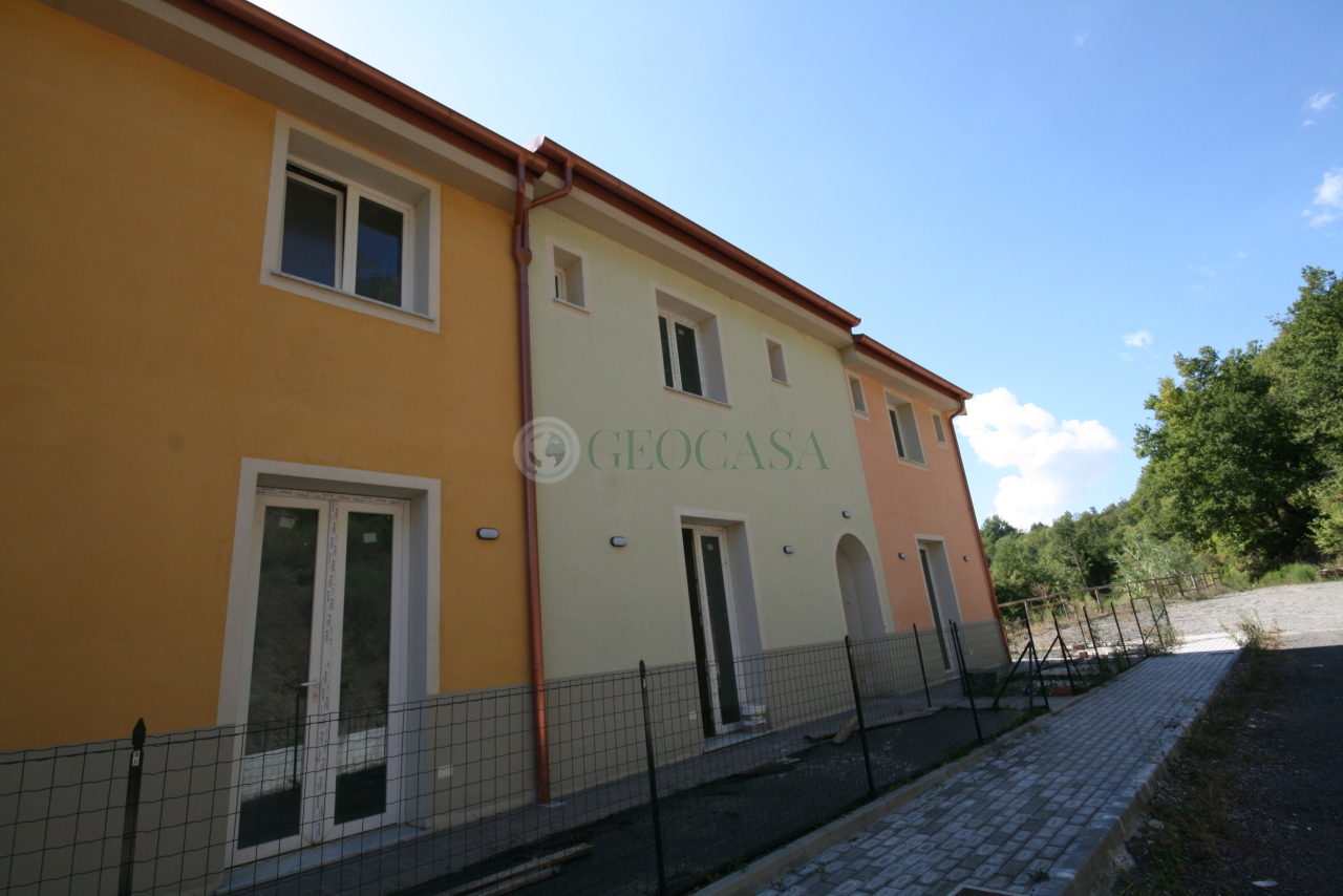 Appartamento in vendita a Beverino, 3 locali, prezzo € 135.000 | PortaleAgenzieImmobiliari.it