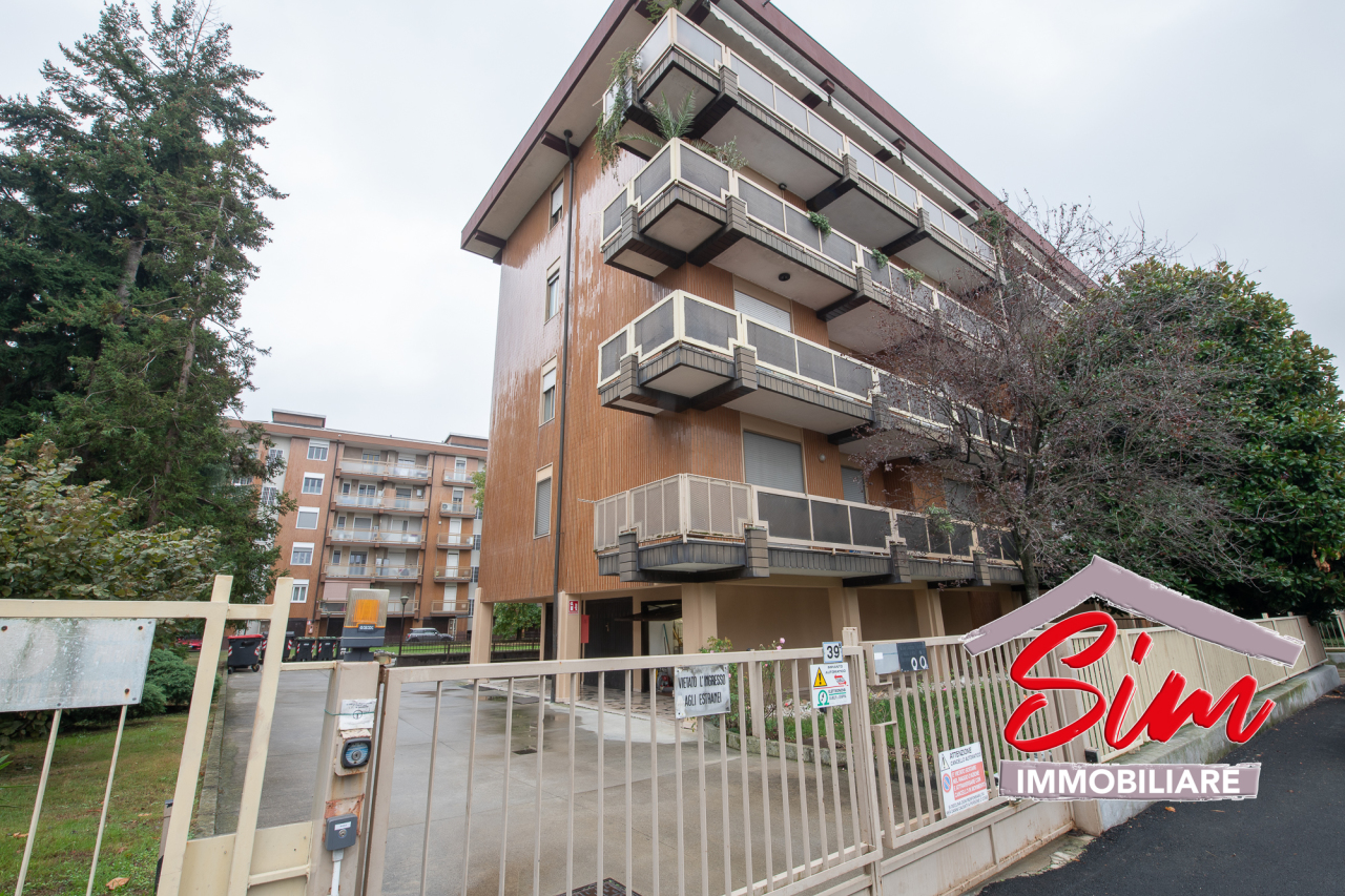 Appartamento in vendita a Novara, 3 locali, prezzo € 139.000 | PortaleAgenzieImmobiliari.it