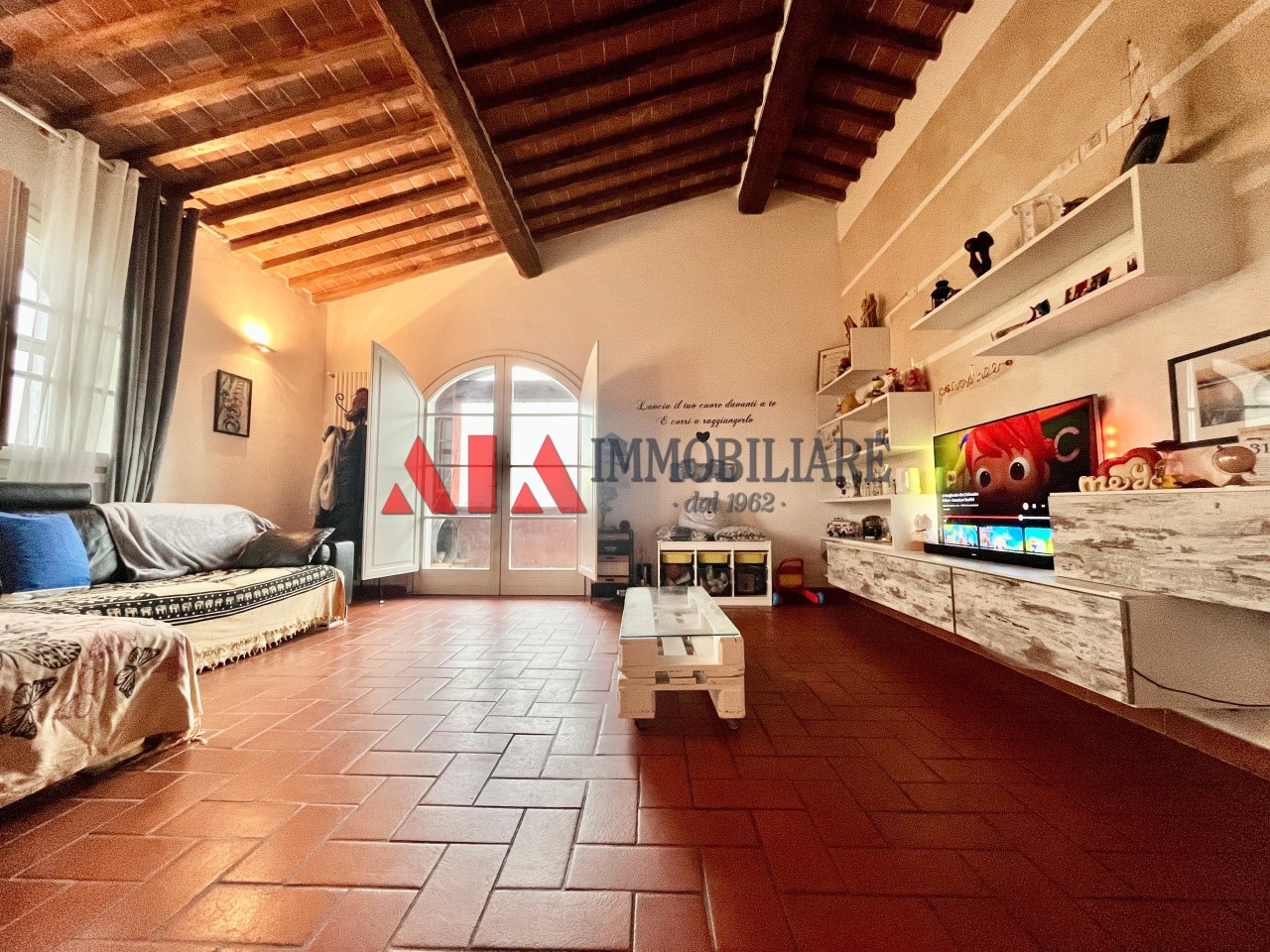 Appartamento in vendita a Calcinaia, 4 locali, prezzo € 220.000 | PortaleAgenzieImmobiliari.it