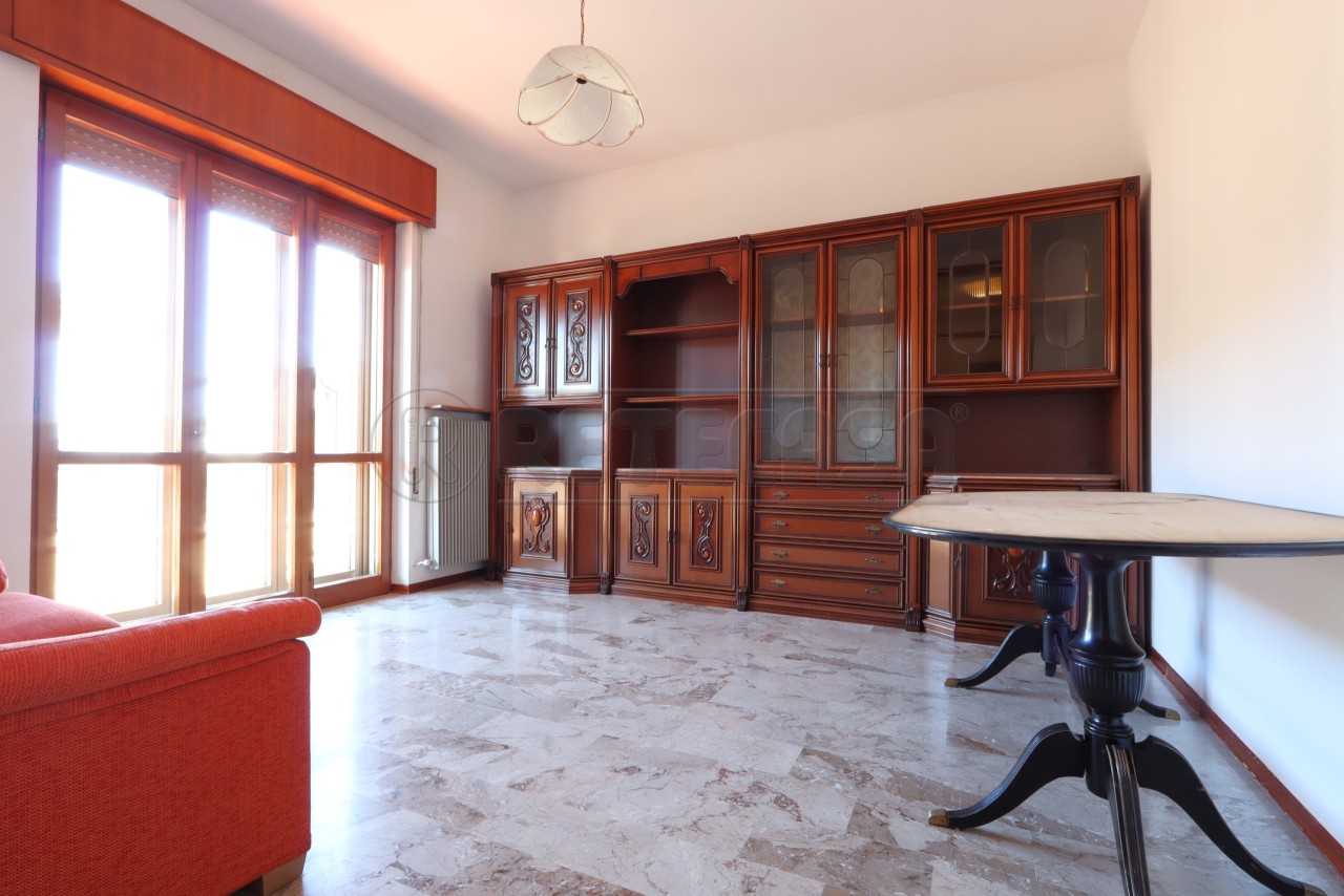 Appartamento in vendita a Vicenza, 55 locali, prezzo € 84.000 | PortaleAgenzieImmobiliari.it