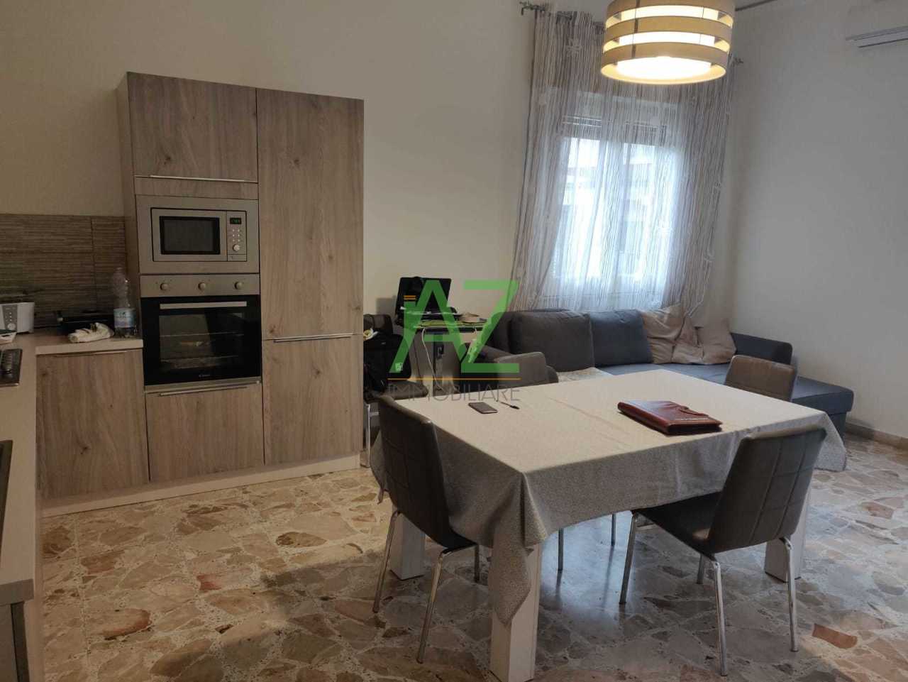 Appartamento in vendita a Acireale, 4 locali, prezzo € 110.000 | PortaleAgenzieImmobiliari.it