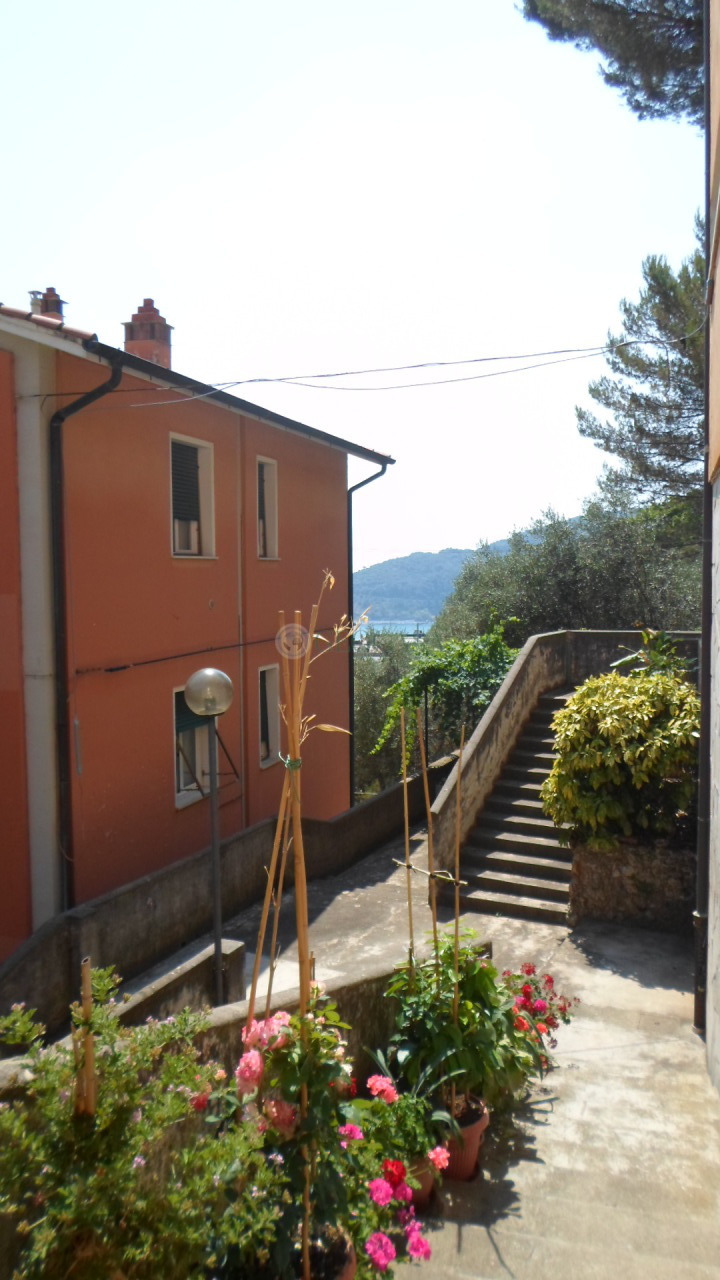 Appartamento in vendita a Portovenere, 5 locali, prezzo € 280.000 | PortaleAgenzieImmobiliari.it