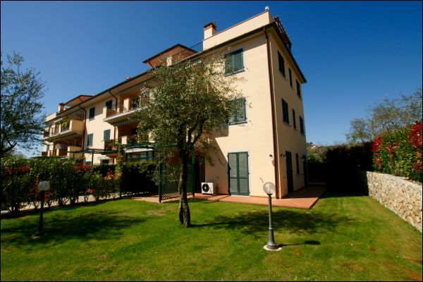 Appartamento in vendita a Lerici, 3 locali, prezzo € 370.000 | PortaleAgenzieImmobiliari.it