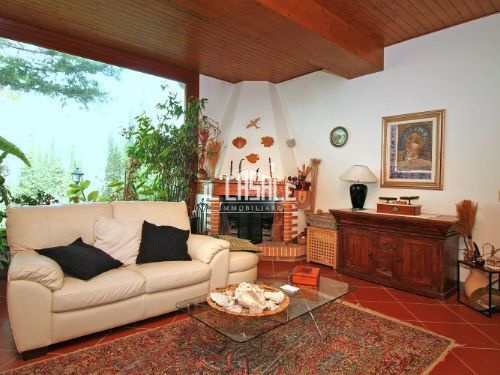 Villa in vendita a Pelago, 10 locali, prezzo € 480.000 | PortaleAgenzieImmobiliari.it