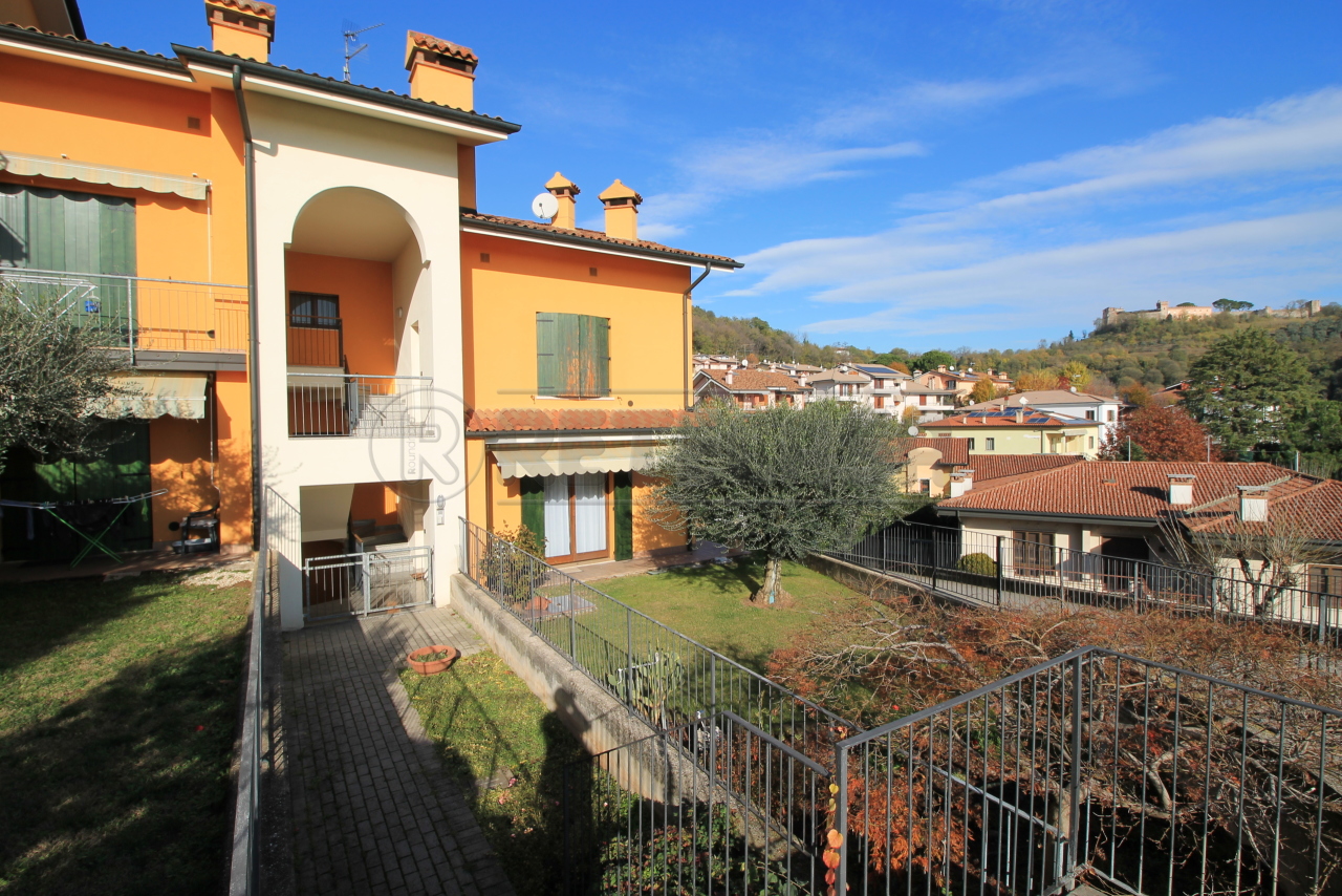 Appartamento in vendita a Montebello Vicentino, 7 locali, prezzo € 195.000 | PortaleAgenzieImmobiliari.it