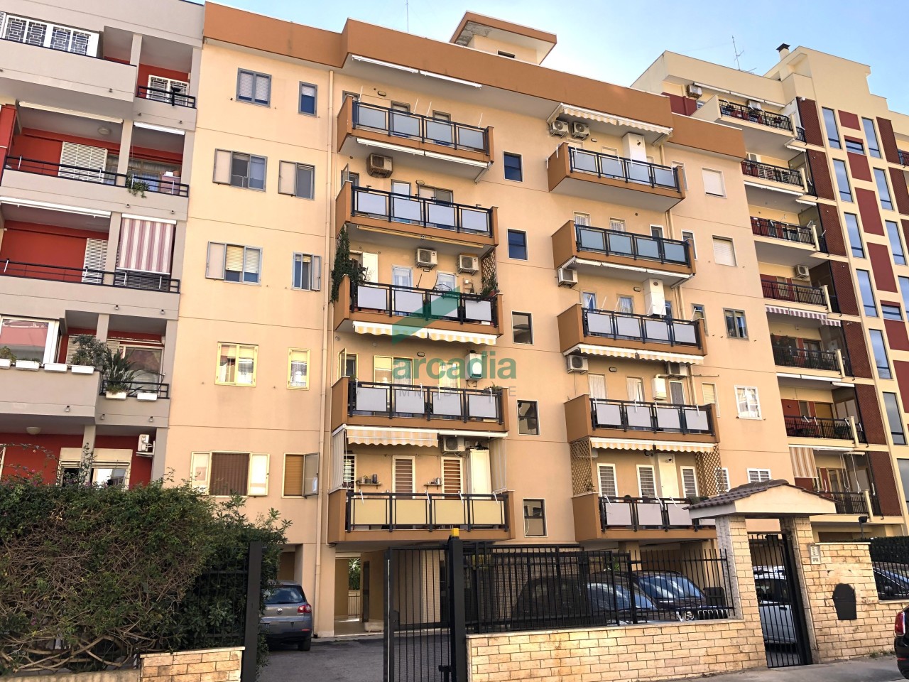 Appartamento in affitto a Bari, 5 locali, prezzo € 800 | PortaleAgenzieImmobiliari.it