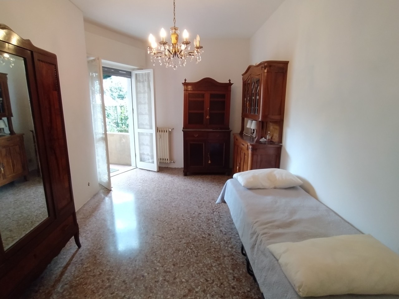 Appartamento in vendita a Savona, 4 locali, prezzo € 180.000 | PortaleAgenzieImmobiliari.it