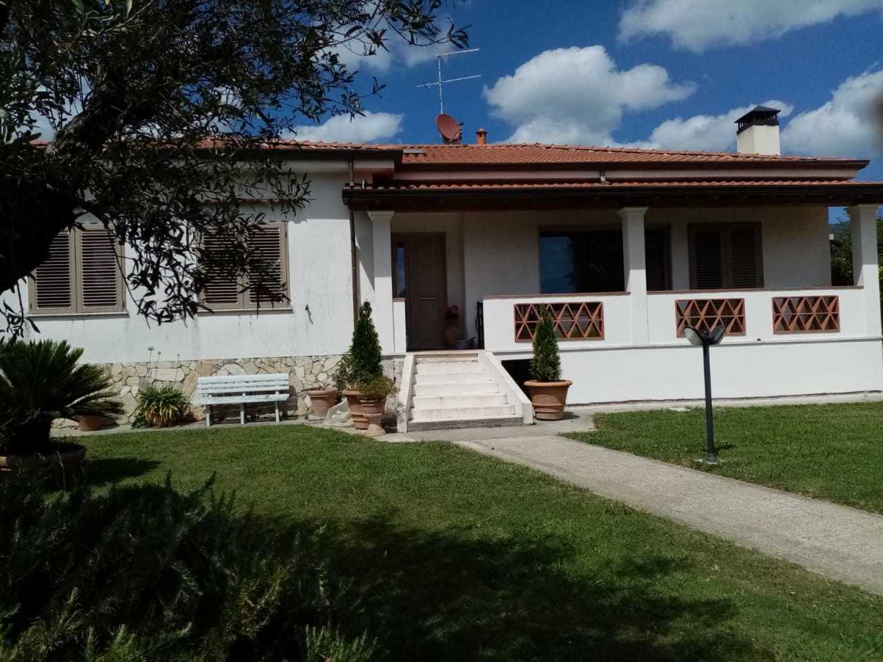 Villa in Vendita a Fosdinovo
