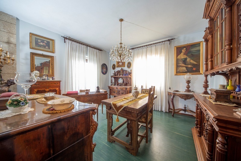 Appartamento in vendita a Ascoli Piceno, 7 locali, prezzo € 210.000 | PortaleAgenzieImmobiliari.it