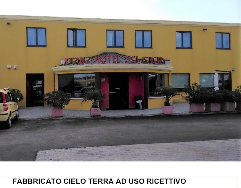 Albergo in vendita a Monte Porzio, 20 locali, prezzo € 480.000 | PortaleAgenzieImmobiliari.it