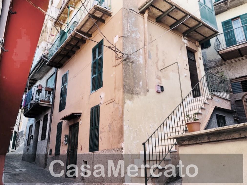 Appartamento in vendita a Rocca di Papa, 2 locali, prezzo € 55.000 | PortaleAgenzieImmobiliari.it