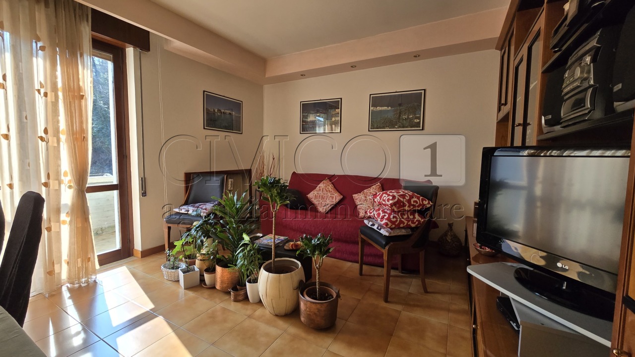 Appartamento in vendita a Vicenza, 7 locali, prezzo € 169.000 | PortaleAgenzieImmobiliari.it
