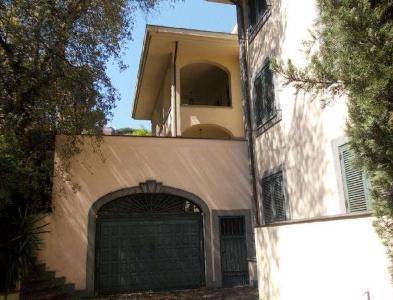 Villa in vendita a Roma, 18 locali, Trattative riservate | CambioCasa.it