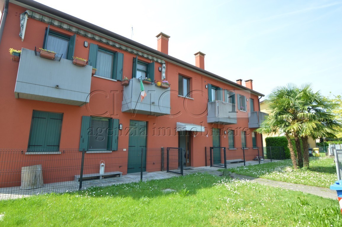 Appartamento in vendita a Mestrino, 3 locali, prezzo € 77.000 | PortaleAgenzieImmobiliari.it